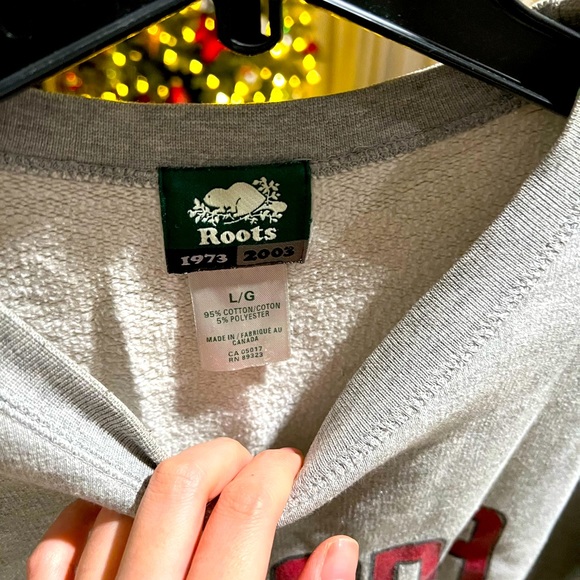 Men’s • Roots Crew Neck (L) - Picture 3 of 3